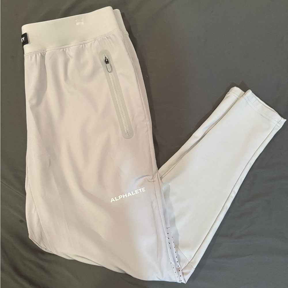 Alphalete Men’s Infinity Tech Pant - Picture 2 of 6